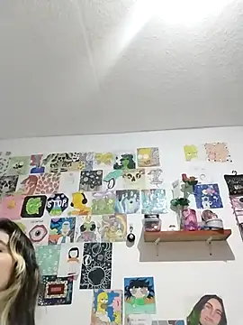 Snapshot of samanta_rosas1 chatting on March 10, 11:16 pm samanta rosas1 online show from March 10, 11:16 pm