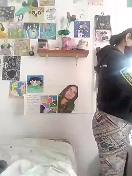 Snapshot of samanta_rosas1 chatting on March 19, 6:55 pm samanta rosas1 online show from March 19, 6:55 pm
