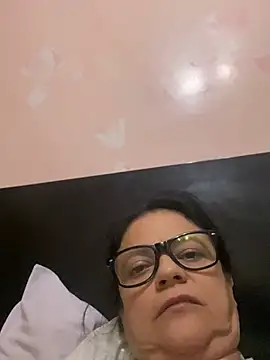 Sharongirl07 online show from December 16, 9:35 am