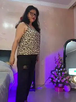 Sharongirl07 online show from February 21, 11:43 pm