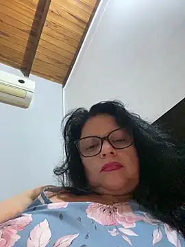 Snapshot of Sharongirl07 chatting on September 21, 12:23 am Sharongirl07 online show from September 21, 12:23 am