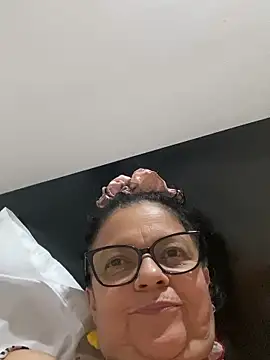 Snapshot of Sharongirl07 chatting on September 27, 2:49 am Sharongirl07 online show from September 27, 2:49 am