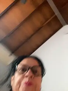 Snapshot of Sharongirl07 chatting on October 8, 12:14 pm Sharongirl07 online show from October 8, 12:14 pm