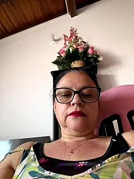 Snapshot of Sharongirl07 chatting on October 26, 3:40 pm Sharongirl07 online show from October 26, 3:40 pm