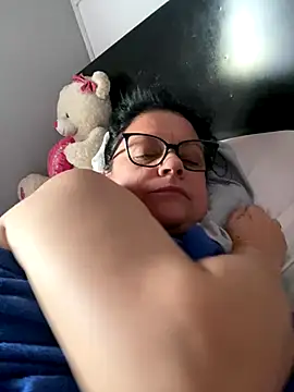 Snapshot of Sharongirl07 chatting on October 30, 12:06 pm Sharongirl07 online show from October 30, 12:06 pm