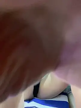 Sharongirl07 online show from March 3, 1:06 pm