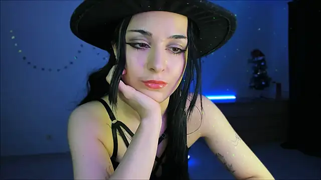 mollyposhh online show from January 12, 2:24 am