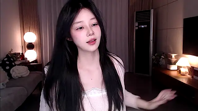 sweateanv  online show from March 28, 10:48 am