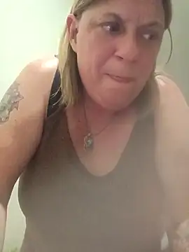 Playmate86 online show from April 2, 4:54 am