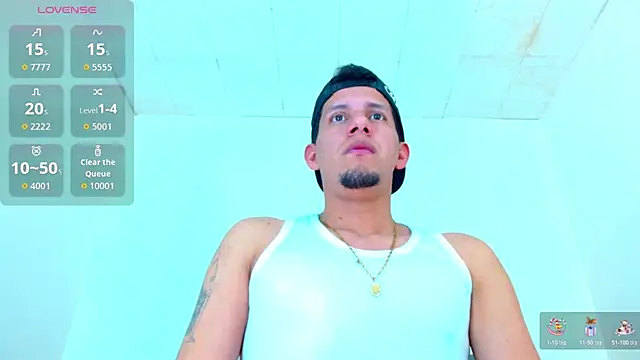 Snapshot of kevin__fox_ chatting on September 29, 7:08 pm kevin fox online show from September 29, 7:08 pm