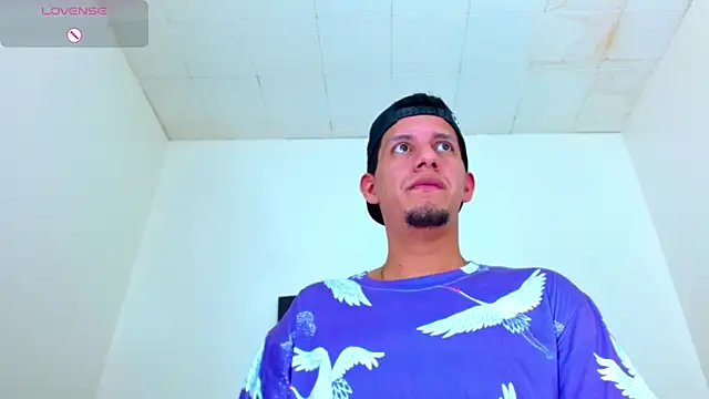 Snapshot of kevin__fox_ chatting on October 3, 7:11 pm kevin fox online show from October 3, 7:11 pm