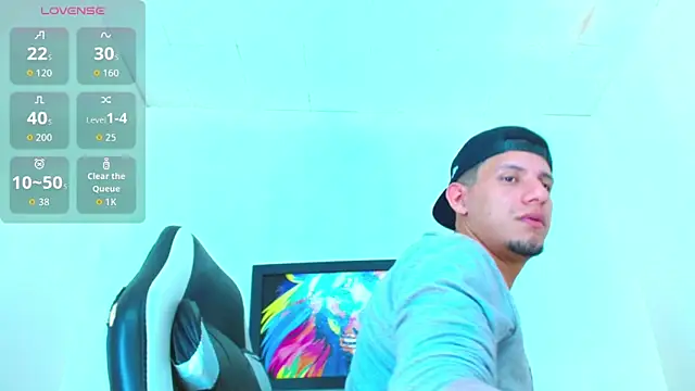 Snapshot of kevin__fox_ chatting on October 10, 7:13 pm kevin fox online show from October 10, 7:13 pm