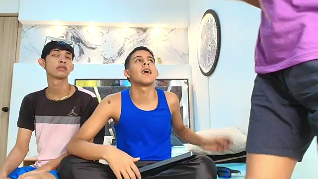 Snapshot of SEXY_BOYS_HELL chatting on October 1, 7:20 pm SEXY BOYS HELL online show from October 1, 7:20 pm