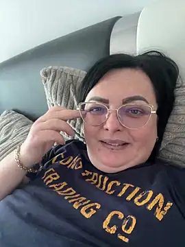 Amandamuller1982 online show from December 19, 11:07 am