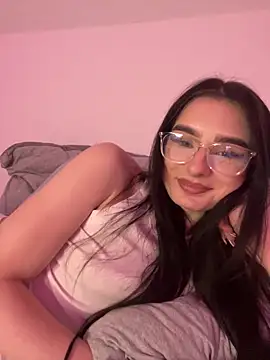 AdelinaAlia online show from May 20, 7:53 pm