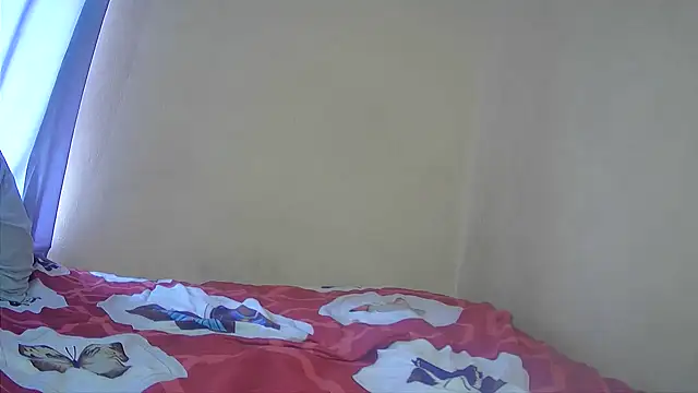 Snapshot of SexyEbonySlender chatting on February 10, 12:39 pm SexyEbonySlender online show from February 10, 12:39 pm