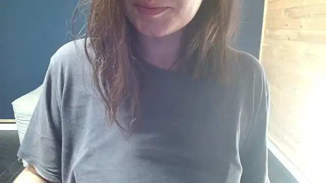 Snapshot of NovaBabe21 chatting on September 14, 10:03 am NovaBabe21 online show from September 14, 10:03 am