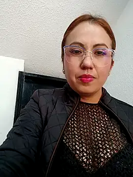 VIOLETA-25  online show from January 13, 9:31 pm