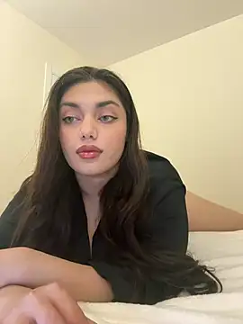 Snapshot of Sweet_Khalifa_ chatting on December 10, 2:17 pm Sweet Khalifa online show from December 10, 2:17 pm