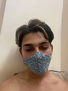 Lush 25 online show from June 18, 1:04 pm