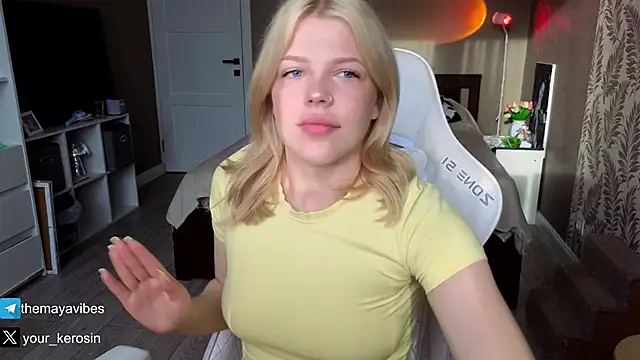 Maya Rave online show from May 7, 3:45 am