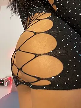 bonnie 18x online show from December 29, 2:31 pm