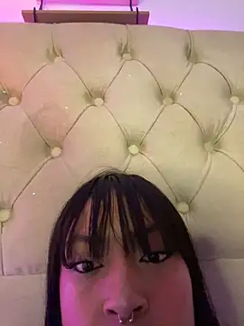 bonnie 18x online show from January 11, 4:27 am