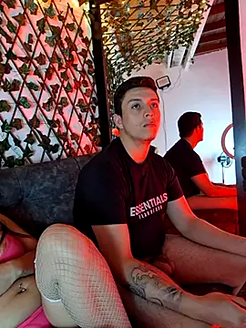 ethanandbrianna online show from February 20, 3:56 am