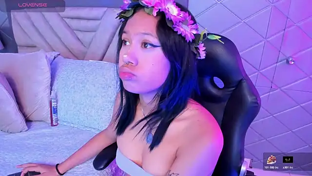 AikoLee  online show from October 23, 6:02 am