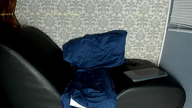 Mia scarlet69 online show from January 22, 3:07 pm