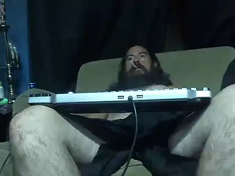 Snapshot of linksjack1010 chatting on October 4, 11:08 am linksjack1010 online show from October 4, 11:08 am