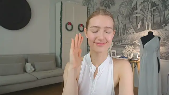 solar bella online show from December 27, 1:18 pm