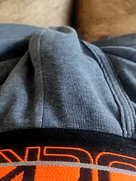 themostnaughtiestguyy online show from September 29, 3:00 am