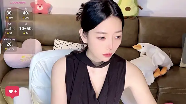Snapshot of Yilin1999 chatting on March 10, 3:20 pm Yilin1999 online show from March 10, 3:20 pm