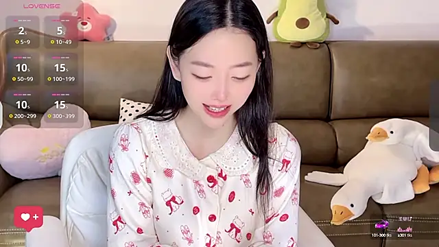 Snapshot of Yilin1999 chatting on March 12, 11:33 pm Yilin1999 online show from March 12, 11:33 pm
