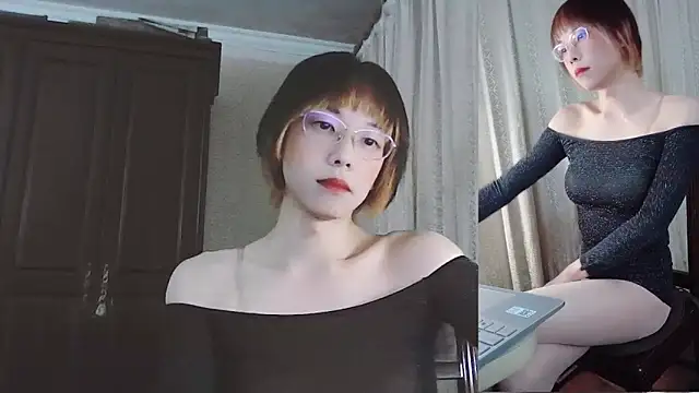 adawang1986 online show from January 18, 1:08 pm