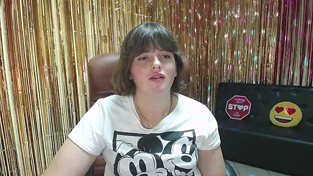 Snapshot of StaceyLex chatting on September 19, 5:31 am StaceyLex online show from September 19, 5:31 am