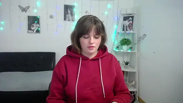 Snapshot of StaceyLex chatting on September 28, 5:35 am StaceyLex online show from September 28, 5:35 am