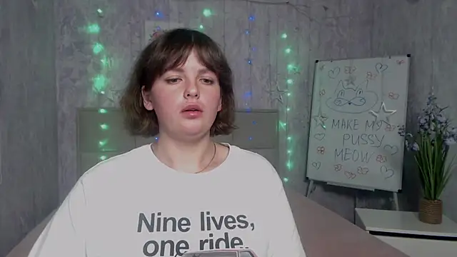 Snapshot of StaceyLex chatting on September 30, 6:07 am StaceyLex online show from September 30, 6:07 am