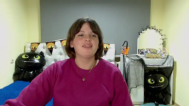 Snapshot of StaceyLex chatting on October 17, 8:17 am StaceyLex online show from October 17, 8:17 am