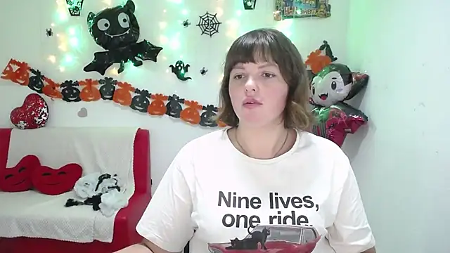 Snapshot of StaceyLex chatting on November 2, 6:27 am StaceyLex online show from November 2, 6:27 am