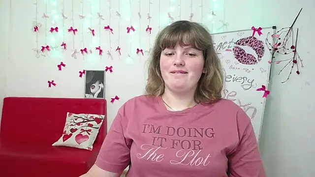 StaceyLex online show from March 18, 6:05 am