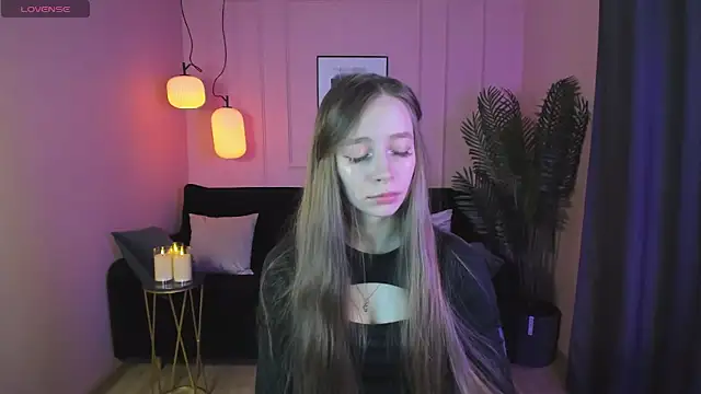 OliviaGentle online show from January 2, 4:02 pm