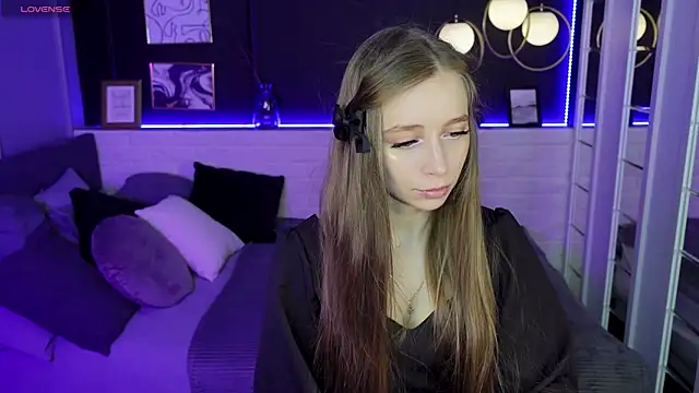 OliviaGentle online show from February 1, 9:29 pm