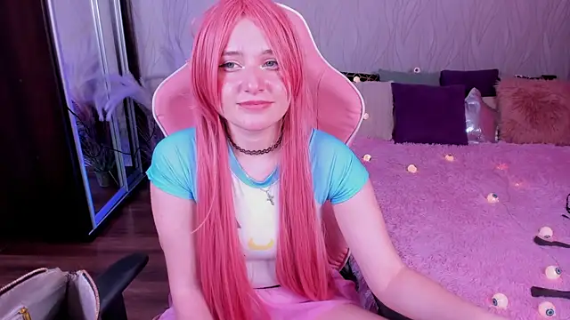 LisaElfy online show from December 22, 10:15 pm