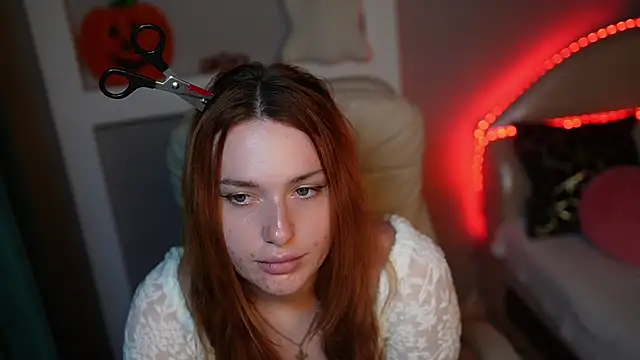 LisaElfy online show from October 22, 3:56 pm