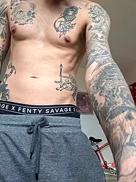 mileflav0r online show from April 3, 6:33 am