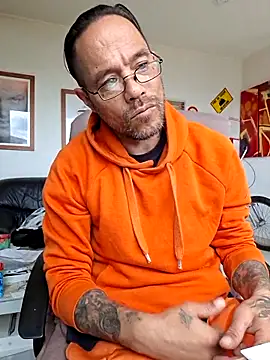 mileflav0r online show from May 12, 8:22 am