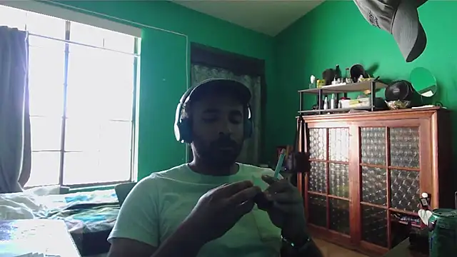        the online show from April 14, 10:49 pm