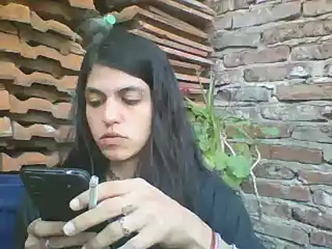 Snapshot of BURN666ING chatting on January 5, 11:01 pm BURN666ING online show from January 5, 11:01 pm